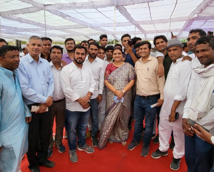 अंबेडकर वेलफेयर सोसाइटी द्वारा आयोजित, अंबेडकर जयंती हर्षोल्लास से मनाई