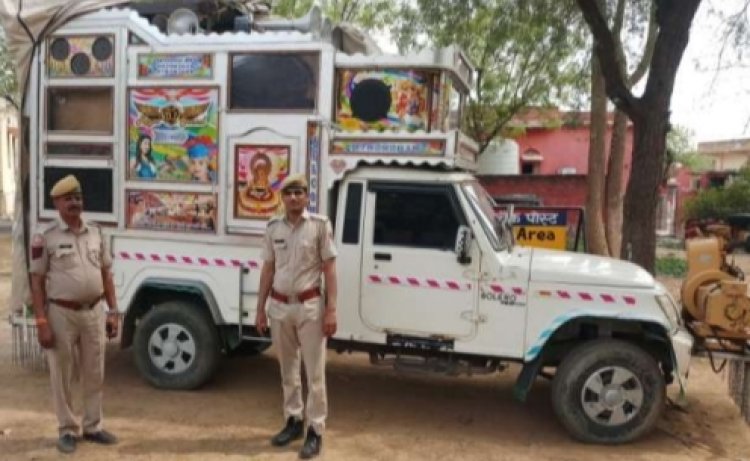 पुलिस थाना बगरू द्वारा पीकअप पर लगें डी. जे. के विरूद्ध की कार्यवाही