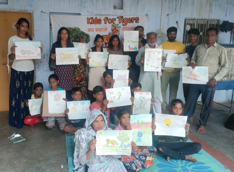 मोरडूंगरी विस्थापित गांव में वन और वन्य जीवो पर चित्रकला प्रतियोगिता