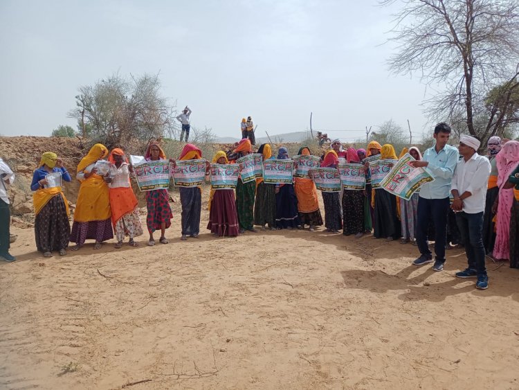 ईआरसीपी हमारी जीवन रेखा पानी के अलावा कोई समझौता नहीं, जन जागृति अभियान: पंपलेट बांटकर केंद्र सरकार से राष्ट्रीय परियोजना घोषित करने की मांग