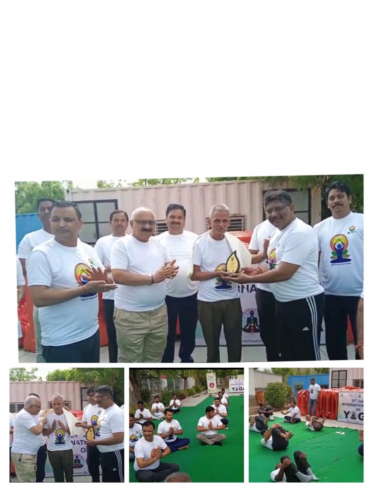 राजाधोक टोल प्लाजा पर आठवां अंतर्राष्ट्रीय योग दिवस मनाया गया