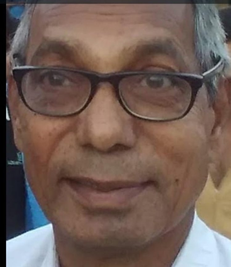 अंतिम संस्कार के दौरान आज हर कदम आपका सहारा है तू नहीं तो क्या हमारा है