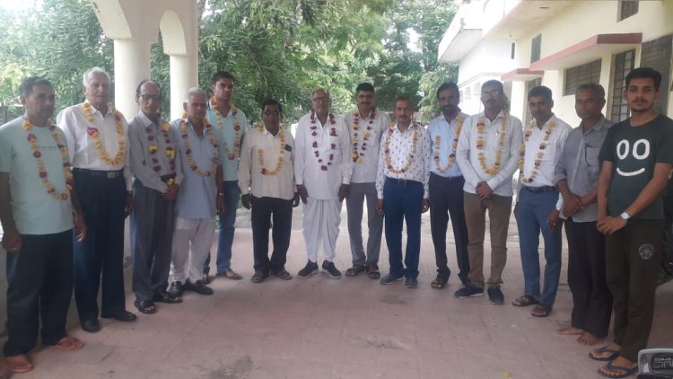 जाट समाज अध्यक्ष के चुनाव हेतु मिटींग का आयोजन किया गया