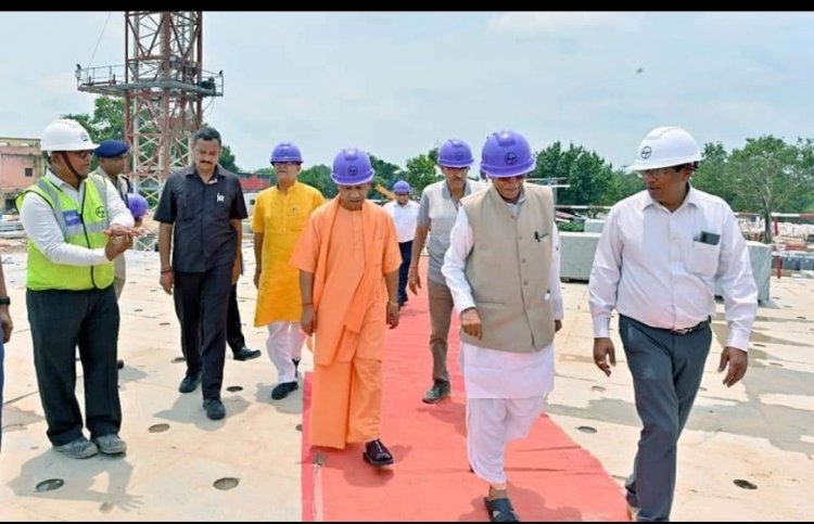 अयोध्या में राम मंदिर निर्माण कार्य का स्थलीय निरीक्षण करते