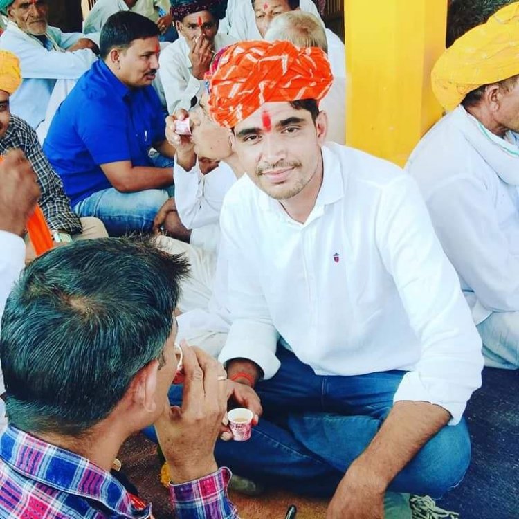 प्रकाश जी जाट साहब नेताजी को जन्मदिन???????????? की बहुत बहुत बधाई