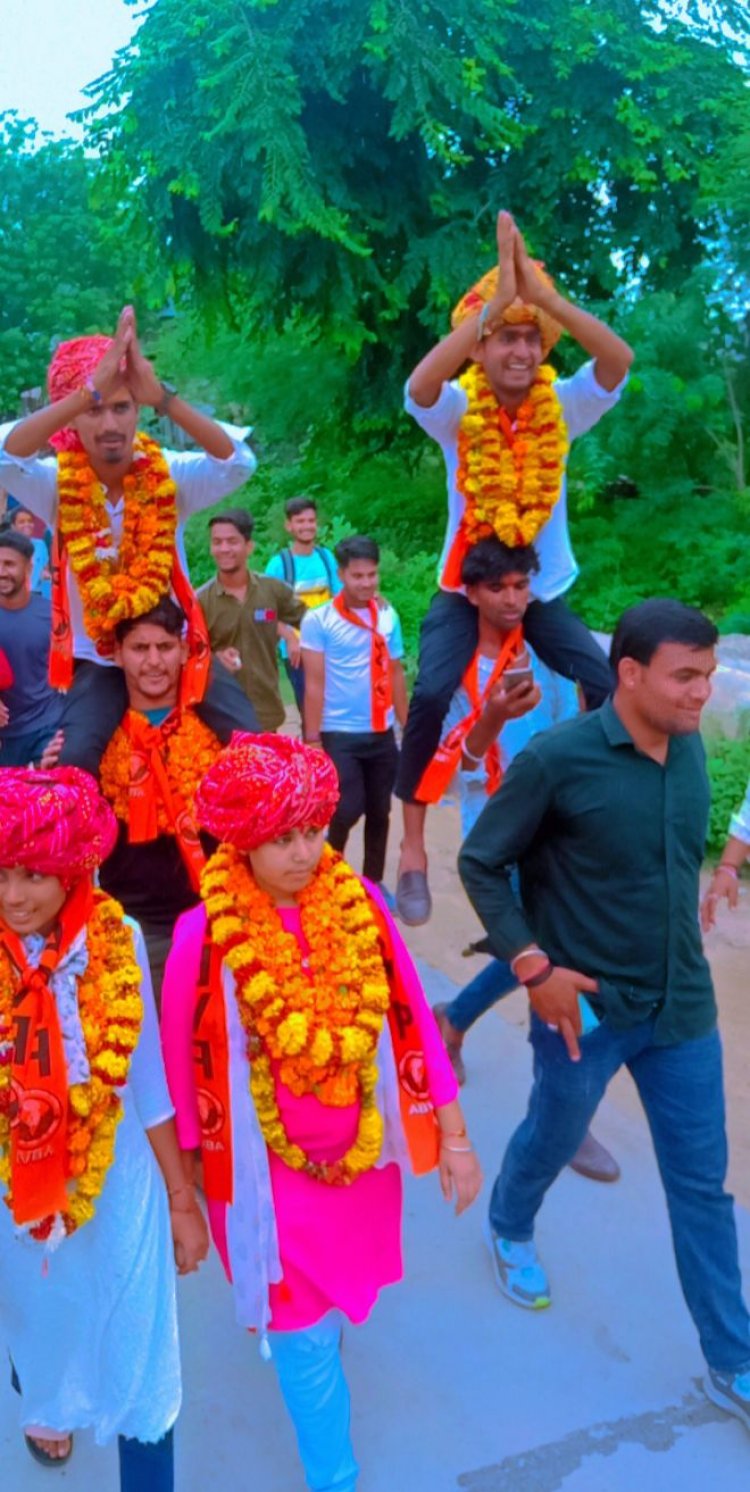 अखिल भारतीय विद्यार्थी परिषद के प्रत्याशियों ने रैली कर नामांकन दाखिल किए