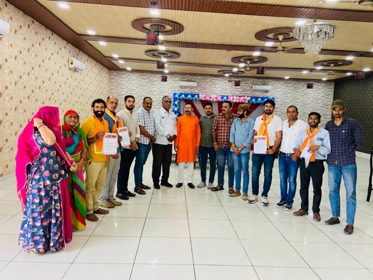 अखिल भारतीय क्षत्रिय महासभा के पदाधिकारी गांव गांव जाकर जानेंगे जन समाज जनों की समस्या संगठन से भी जोड़ेंगे