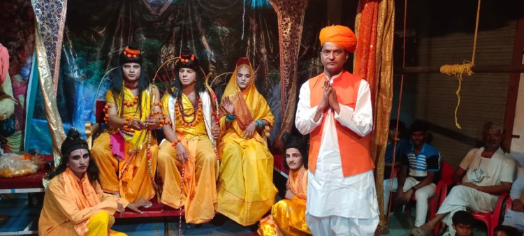 मर्यादा पुरुषोत्तम भगवान श्री राम का आदर्श जीवन को हमें जीवन में अपनाना होगा : महंत प्रकाश दास।