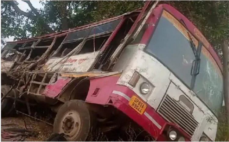रोडवेज और ट्रक में भिड़ंत, 6 लोगों की मौत:15 यात्री घायल, जयपुर से बहराइच जा रही थी बस