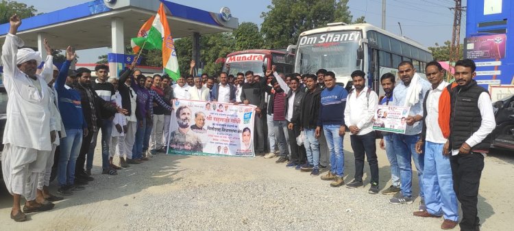 मंत्री जाड़ावत के नेतृत्व में चित्तौड़ विधानसभा के 500 कार्यकर्ता भारत जोड़ो यात्रा के लिए रवाना हुए।
