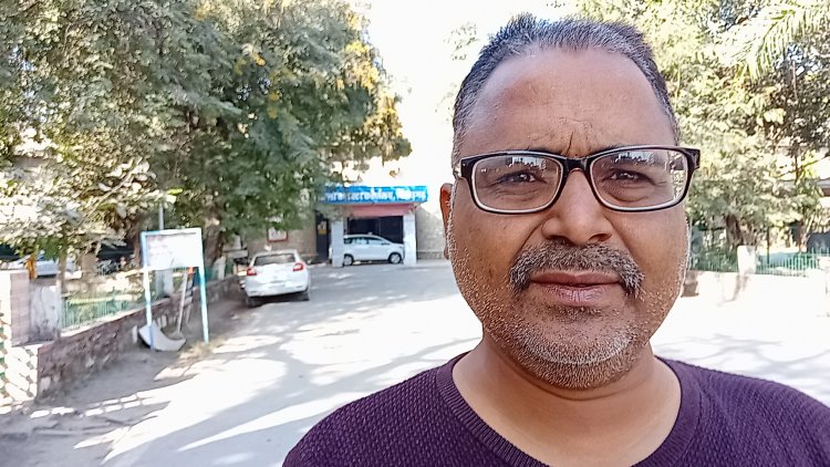 ब्रेकिंग न्यूज़। चित्तौड़गढ़।  आम आदमी पार्टी के राष्ट्रीय महामंत्री संदीप पाठक से वार्ता के बाद चित्तौड़गढ़ लौटें आप कोर्डिनेटर अभियंता अनिल सुखवाल ने कहा कि राज्य की 200 सीटों से चुनाव लड़ेंगे और जीतेंगे भी, जल्द होगा राज्य में बड़ा बदलाव ।