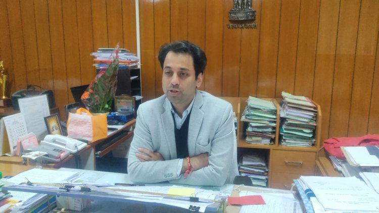 कलेक्टर अंकल ने सुनी बच्चों की पुकार, जिले में 10 तक अवकाश घोषित।