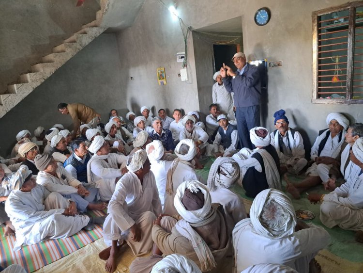 मां उमिया मंदिर प्राण प्रतिष्ठा महोत्सव पाटीदार समाज का महत्वपूर्ण उत्सव     - मां उमिया मंदिर की प्राण प्रतिष्ठा के लिए डडुका में बैठक