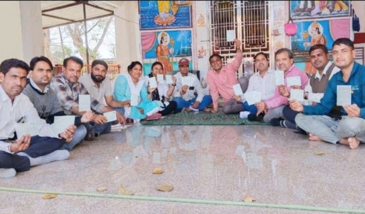 मंत्रालयिक कर्मचारियों ने मुख्यमंत्री को भेजे पोस्टकार्ड : तीसरे दिन हाफ डे कर किया कार्य बहिष्कार , 9 सूत्रीय मांगों को लेकर कर रहे आंदोलन