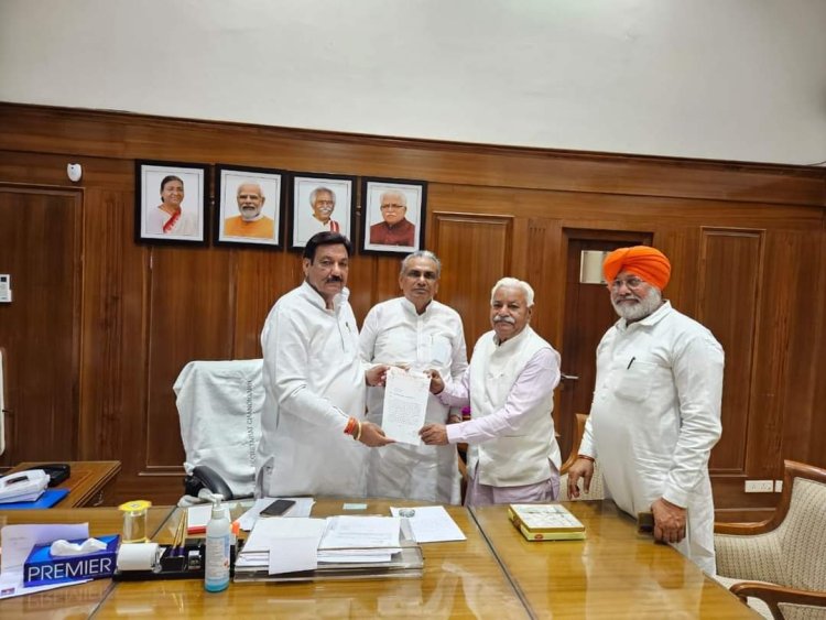 भाजपा विधायक घनश्याम दास अरोड़ा दिखे एक्शन में,चंडीगढ़