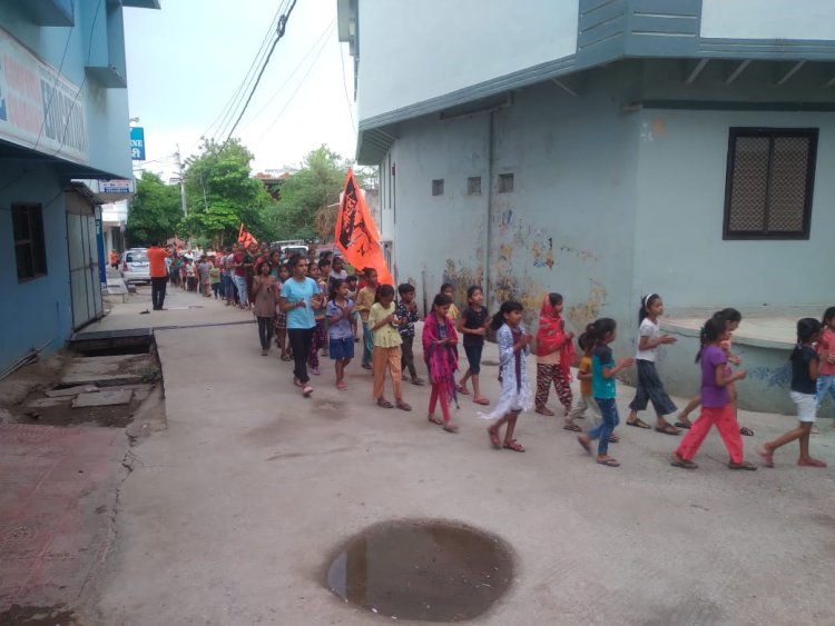 76 वी रामधुन पहुंची बड़ी सादड़ी के समता भवन, साथ ही व्यसन मुक्ति का लिया संकल्प...
