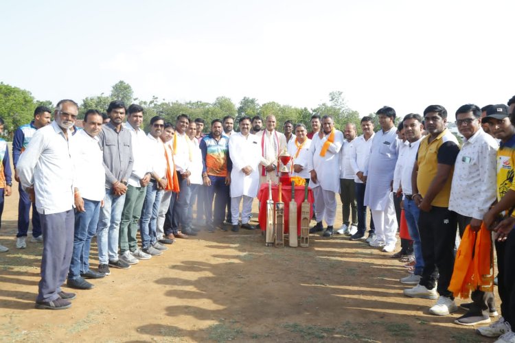 भाजपा प्रदेश अध्यक्ष सीपी जोशी ने किया अरनियापंथ प्रीमियर लीग सीजन 3 के फाइनल मैच का उद्घाटन।