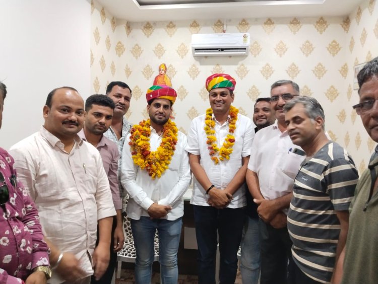 अखिल भारतीय माहेश्वरी समाज के राष्ट्रीय नवनिर्वाचित महामंत्री लड्ढा का चंदेरिया में किया स्वागत।