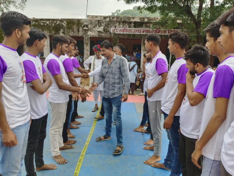 अमरपुरा मे ग्रामीण ओलंपिक की हुई शुरुआत, खेलो के माध्यम से खिलाडी करें देश का नाम रोशन: धाकड़