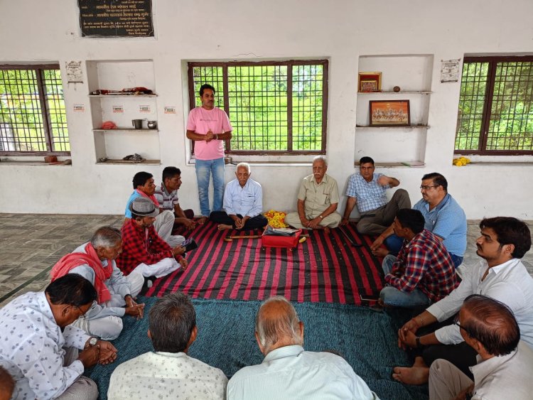 श्री खांडल विप्र सेवा समिति(पूर्वी क्षेत्र),चित्तौड़गढ़ की मीटिंग देवनारायण मंदिर, सेंथी में हुई संपन्न