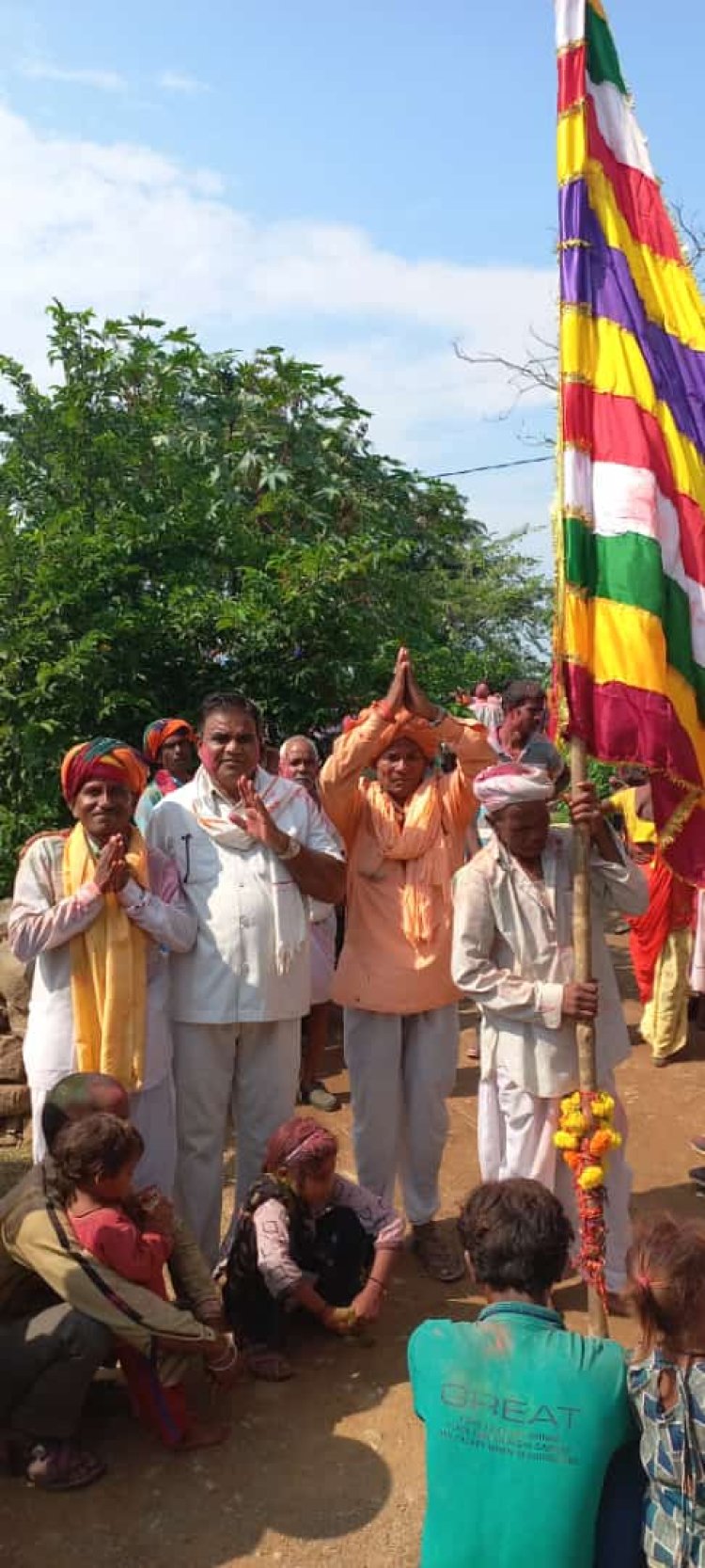 बाबा रामदेव जी सार्वजानिक निर्माण चबुतरे पर निशाना चढ़ाया 24 सितंबर