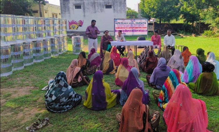 जनजाति क्षेत्र मे बीज़ भंडारण पर प्रशिक्षण का आयोजन