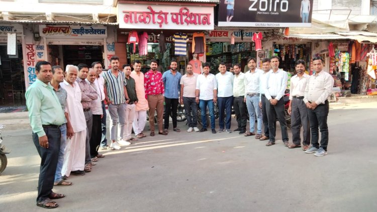 समता युवा संघ के सदस्यों द्वारा रक्तदान शिविर के लिए नगर के रक्त वीरों को प्रेरित किया