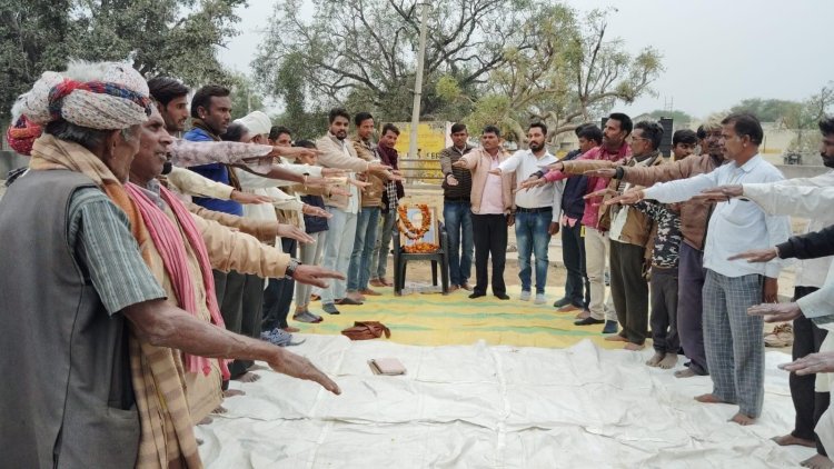 दलित समाज द्वारा मनाया गया संविधान दिवस