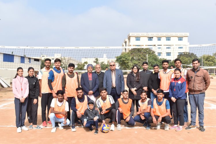 मेवाड़ यूनिवर्सिटी गंगरार में सात दिवसीय विंटर स्पोर्ट्स एंड गेम्स में खिलाड़ियों ने दिखाएं दमखम।
