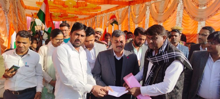 ग्राम पंचायतों में आ रही समस्याओं के समाधान की मांग।