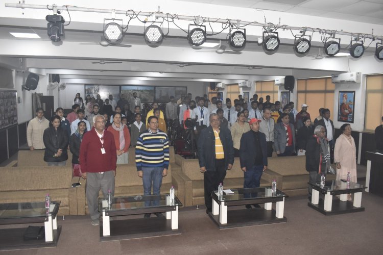 मेवाड़ यूनिवर्सिटी में मना राष्ट्रीय युवा दिवस, स्वामी विवेकानन्द के जीवन चरित्र पर अनेक सांस्कृतिक कार्यक्रम पेश कर स्टूडेंट्स ने बांधा समां।