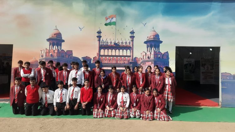 मल्टीमीडिया प्रदर्शनी युवाओ एवं महिलाओ के लिए बन रही है आर्कषण का केन्द्र 