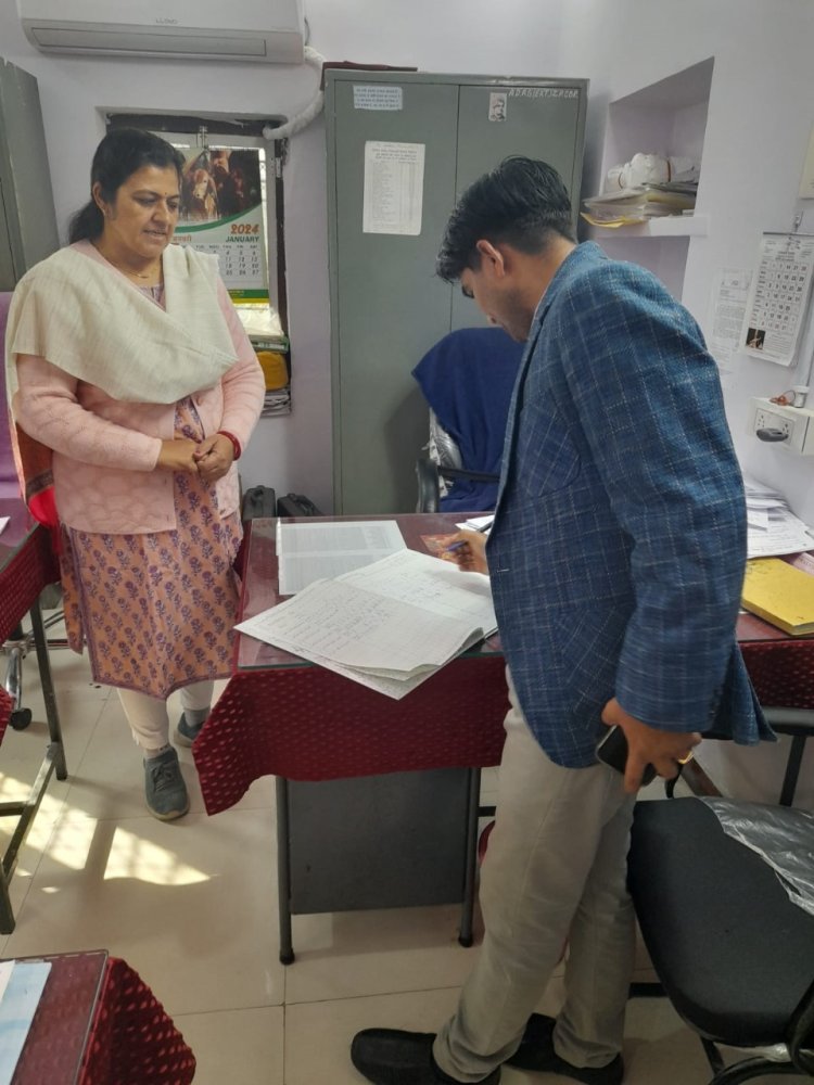 एडीएम ने किया औचक निरीक्षण