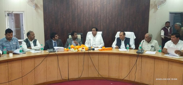 जनता के हित में काम करें अधिकारी, सरकार बदल गई है- विधायक कृपलानी