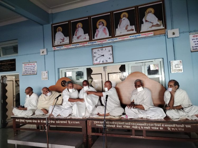 राष्ट्र संत कमल मुनि कमलेश को जन्म दिवस पर शासन प्रभावक पद से अलंकृत किया।