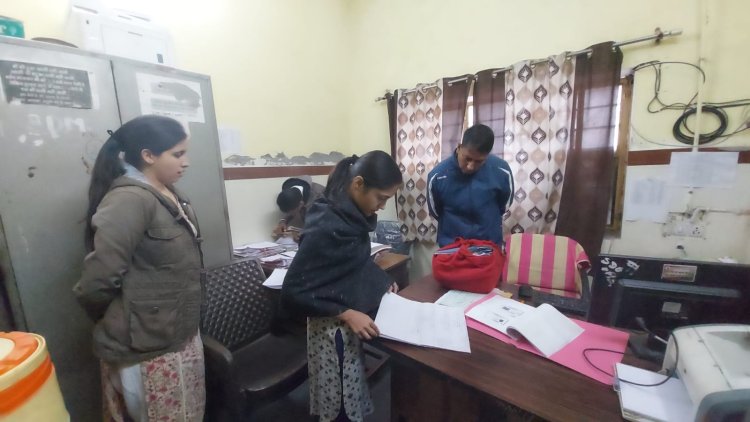 जिला कलेक्टर डॉ. सौम्या झा ने किया उपखंड अधिकारी कार्यालय पीपलू का निरीक्षण औचक निरीक्षण में 19 कार्मिक अनुपस्थित मिले