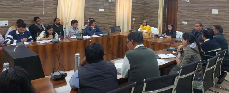 प्रधानमंत्री संवाद कार्यक्रम के सफल आयोजन की सुनिश्चिता करें- जिला कलेक्टर
