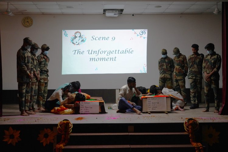 मेवाड़ यूनिवर्सिटी में धूमधाम से मनाया गया वसंतोत्सव स्टूडेंट्स ने नाटक के जरिए पुलवामा अटैक के शहीदों की यादें ताजा की।