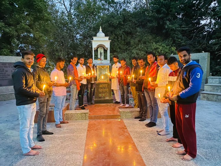 श्री राम सेवा समिति चित्तौड़गढ़        मां भारती के वीर सपूतों को श्रद्धांजलि ।
