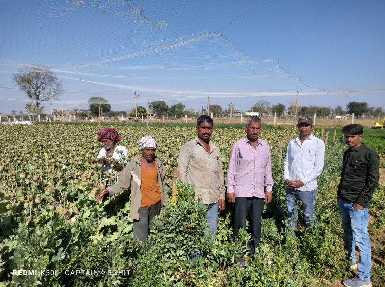 मुख्यमंत्री को पत्र लिखकर किसानों को राहत प्रदान करने की मांग की।
