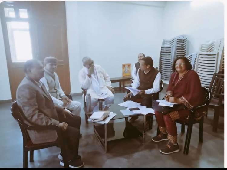 राजस्थान शिक्षक संघ राष्ट्रीय ने शिक्षकों की विभिन्न मांगों को लेकर की शिक्षा मंत्री से वार्ता