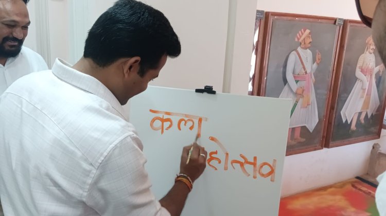सार्वजनिक स्थलों पर पोस्टर, बेनर एवं होर्डिंग्स लगाने की अनुमति हेतु कमेटी का गठन