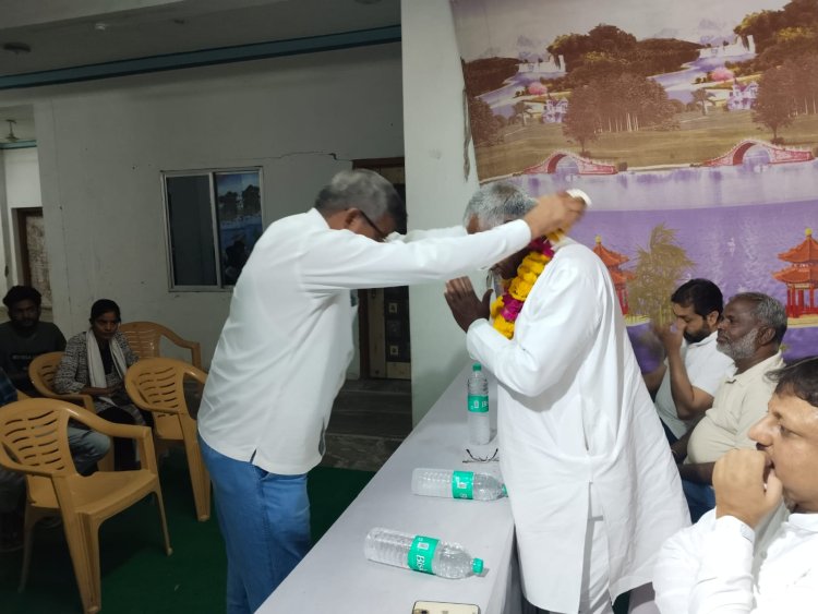चित्तौड़गढ़ लोकसभा कांग्रेस प्रत्याशी आंजना के समर्थन में पूर्व राज्यमंत्री जाड़ावत ने ली मंडल की बैठके