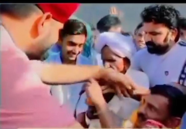 बाड़मेर: पीएम मोदी के फोटो के साथ वोट मांगने लगे रविंद्र सिंह भाटी! बीजेपी पहुंच गई चुनाव आयोग और कर दी ये मांग
