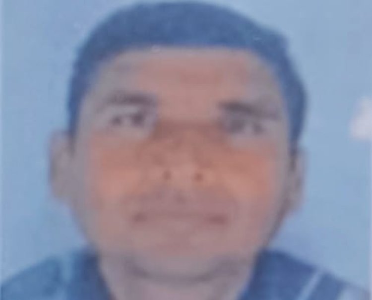 विषाक्त पदार्थ खाकर की आत्महत्या