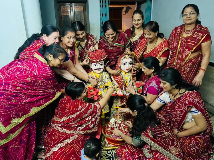 गणगौर की प्रतिमाओं का किया श्रृंगार, गुरुवार को निकलेगी सवारी