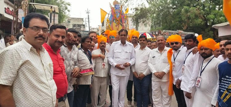 माली समाज द्वारा ज्योति बा फुले की जयंती पर निकली शोभायात्रा विधायक कृपलानी के नेतृत्व में भाजपा नेताओं ने किया स्वागत