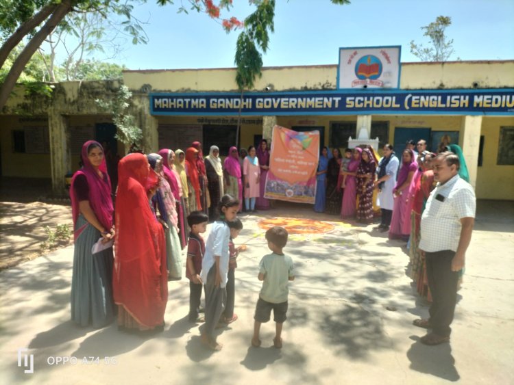 रंगोली और रैली के माध्यम से मतदाताओं को किया जागरूक