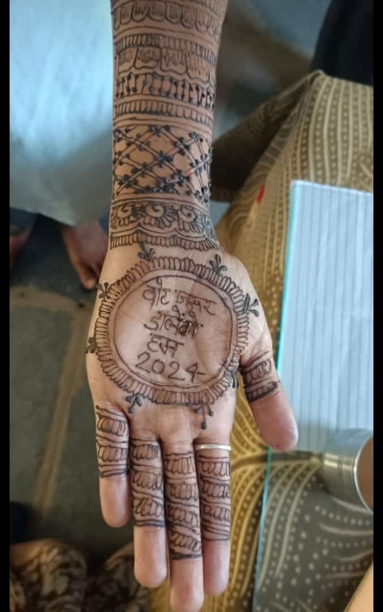 सारे काम छोड दो, सबसे पहले वोट दो ' के नारे के साथ स्वीप गतिविधियां अपने चरम पर