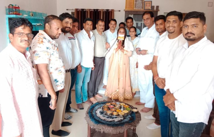 दीक्षार्थी मुमुक्षु सुश्री त्रिशला का विधायक कृपलानी ने किया बहुमान